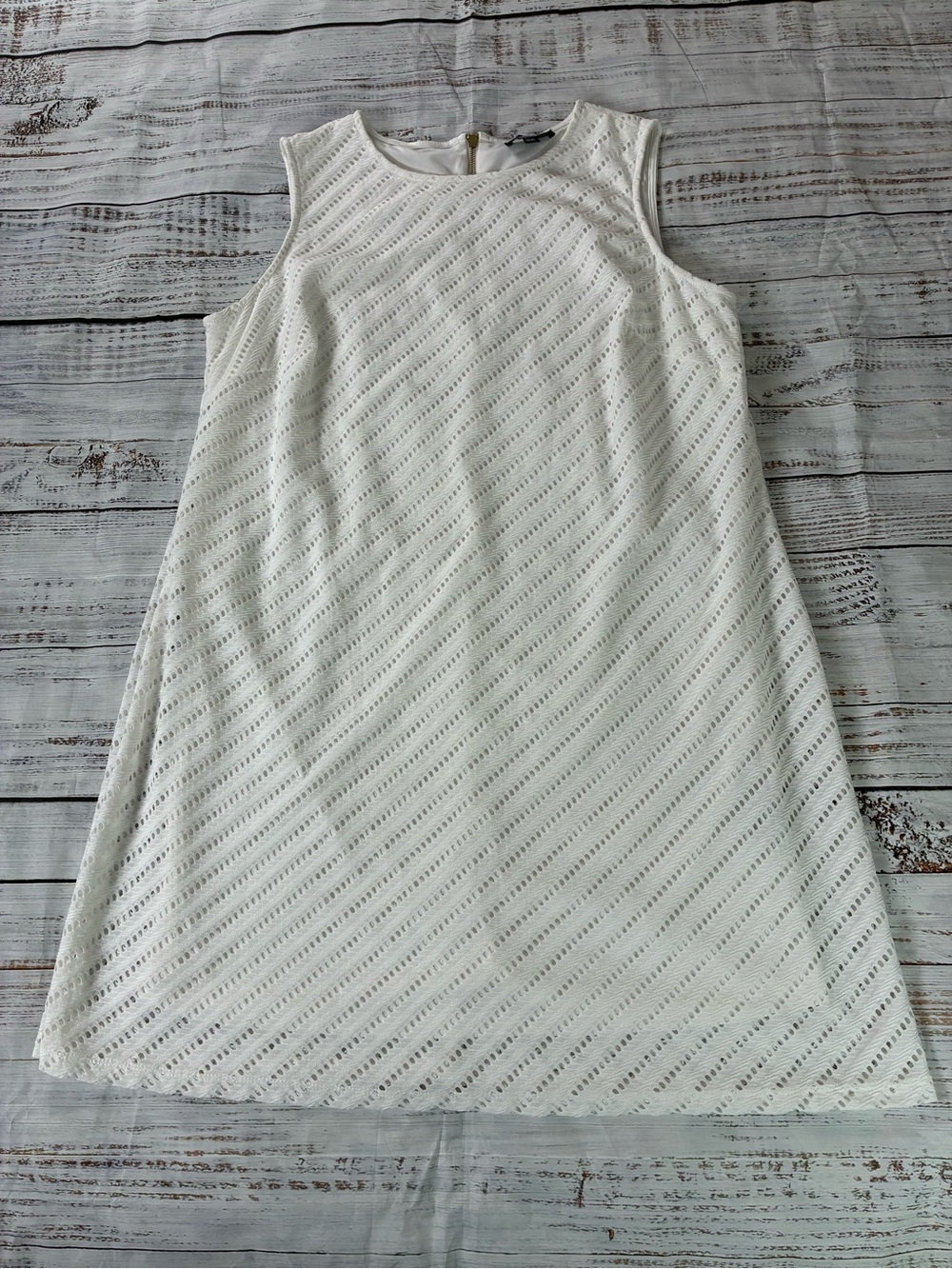 Ronni Nicole Dress Size 18W White Eyelet  Sleeveless Lined